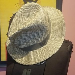 Fedora